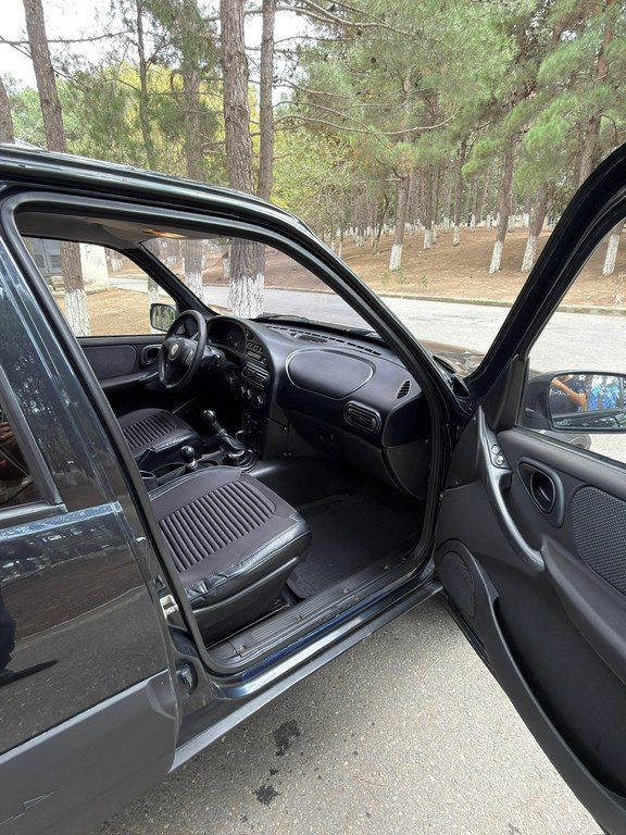 Chevrolet Niva, 1.7 L, 2013 il, 164 000 km — Avtomobillər, Sumqayıt (11)