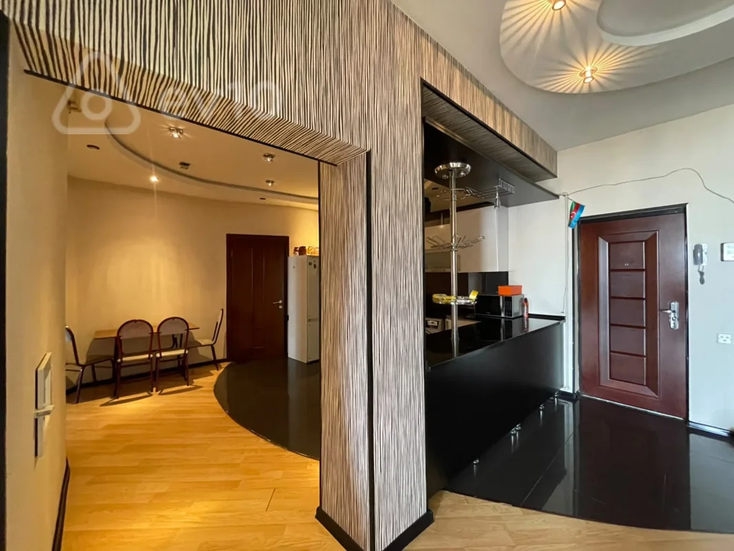 3 otaqlı mənzil, 125 m², Nizami metrosunun qarşisi — Mənzil, Bakı (4)