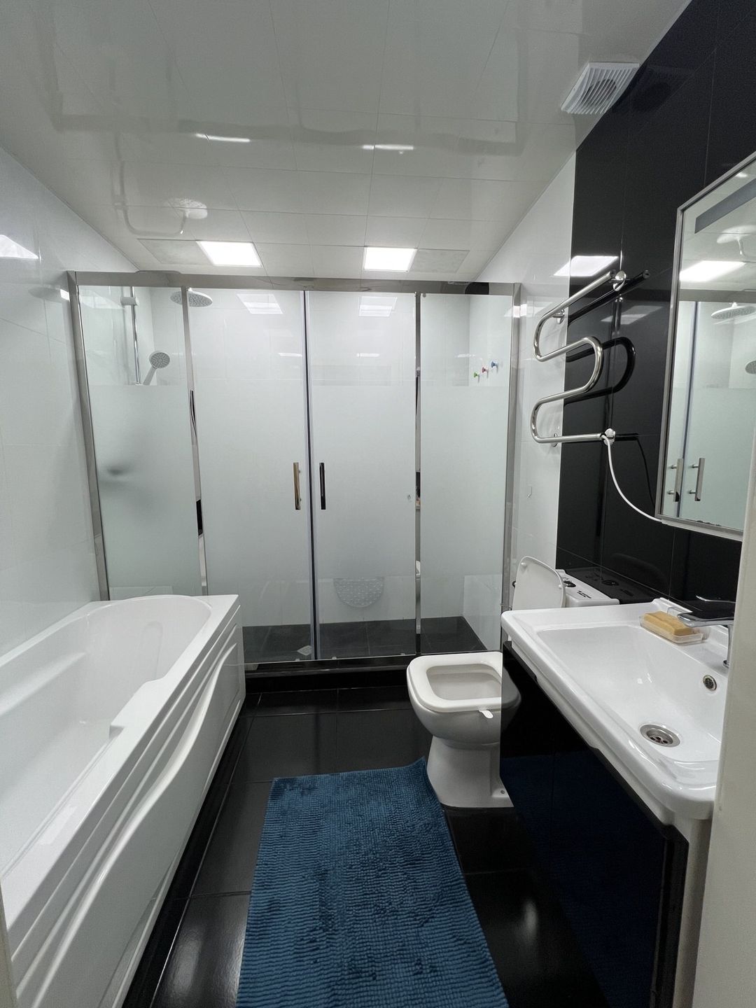 İcarəyə verilir 3 otaqlı yeni tikili 170 m² — Mənzil, Bakı (10)