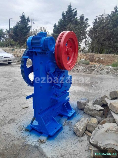 Universal Qayçı — Sumqayıt