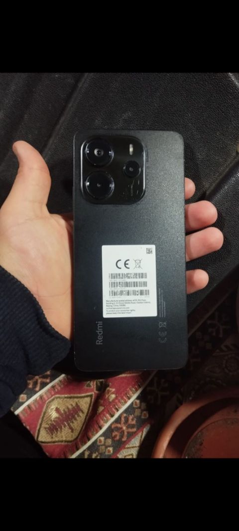 Salam satılır redmi note 14 hərşey işləyir barter var sukuterlə — Bakı