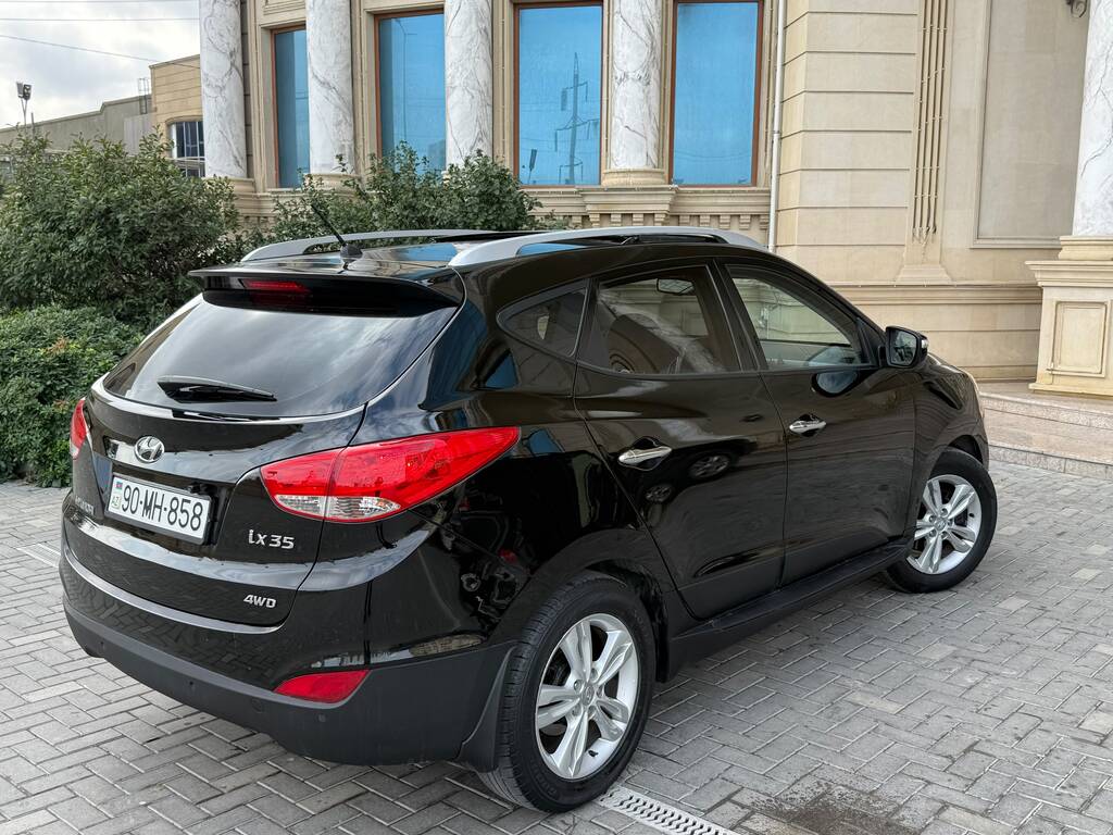 Hyundai ix35, 2.0 L, 2011 il, 200 000 km 90-MH-858 — Avtomobillər, Bakı (11)