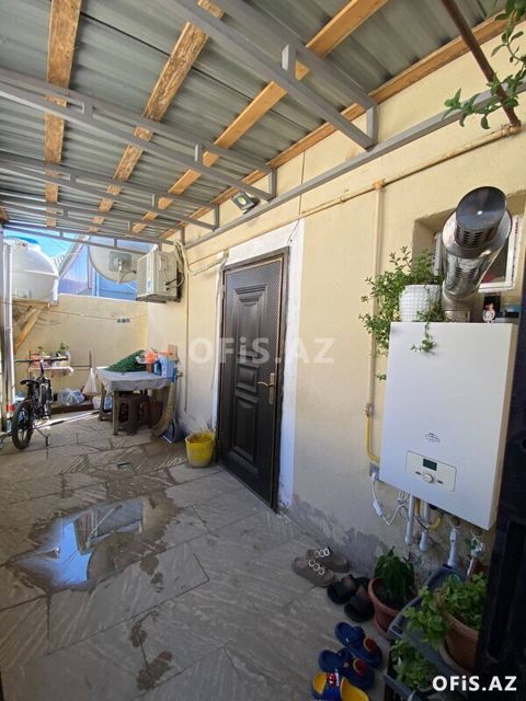 Həyət evləri Satılır Binəqədi r., Binəqədi q., 3 otaq, 80 m² — 63 000 ₼ · Bakı · Ev, villa Həyət evləri Satılır Binəqədi r., Binəqədi q., 3 otaq, 80 m² — Bakı