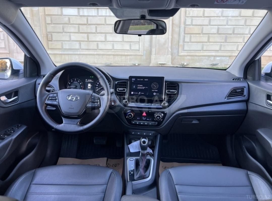 2021 Hyundai Accent, 2021, 132,000 km — Avtomobillər, Bakı (6)