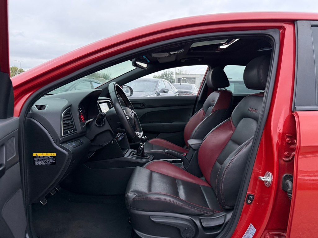 Hyundai Elantra, 1.6 L, 2017 il, 146 000 km — Avtomobillər, Bakı (11)