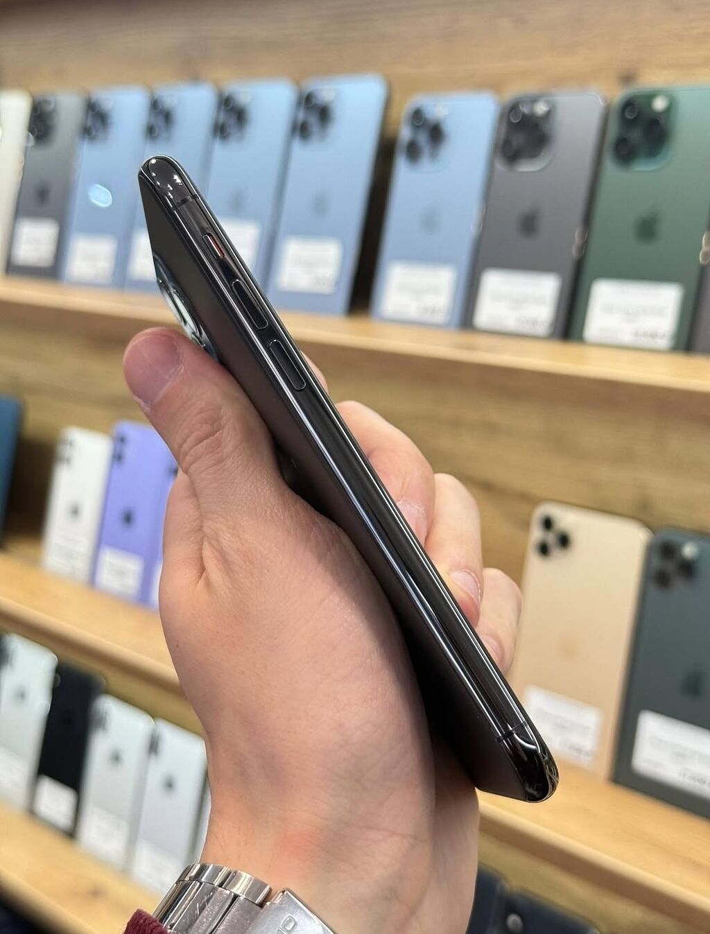 IPhone 11 Pro, 256 GB, Qara, Zəmanət, Simsiz şarj, Face ID — Apple iPhone, Digah (2)