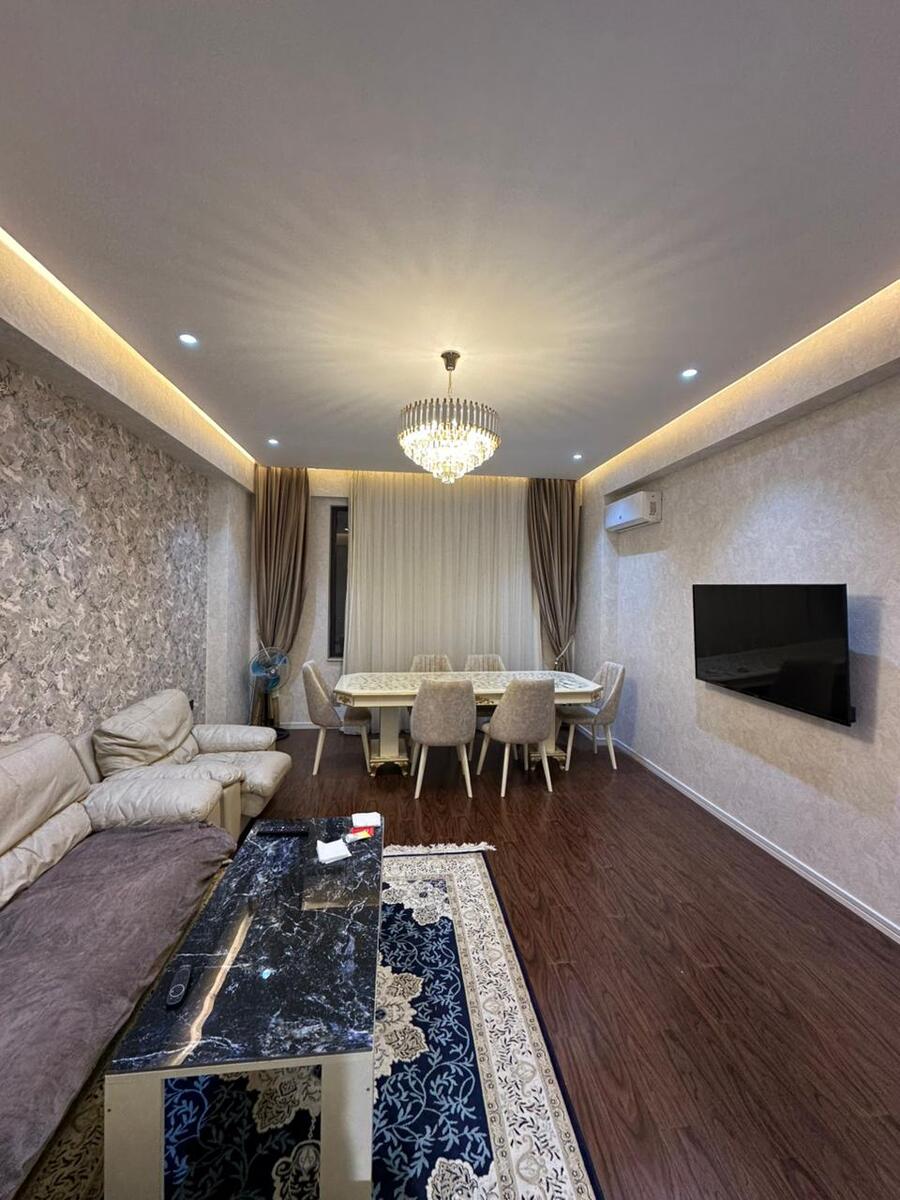 Satılır 2 otaqlı yeni tikili 73 m² — Mənzil, Bakı (2)