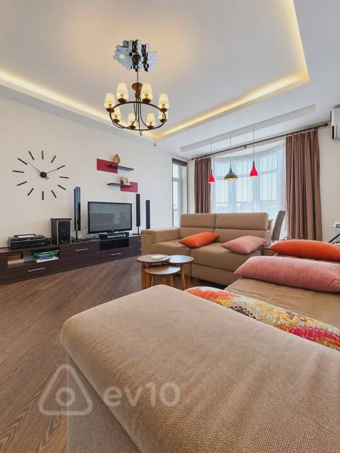 3 otaqlı mənzil, 120 m², Səməd Vurğun küçəsi — Asif bəy