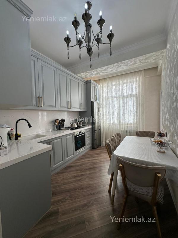 Satılır 3 otaqlı Bina evi menzil (Yeni tikili), 118 m², 10-cu mikrorayon — Mənzil, Sumqayıt (7)