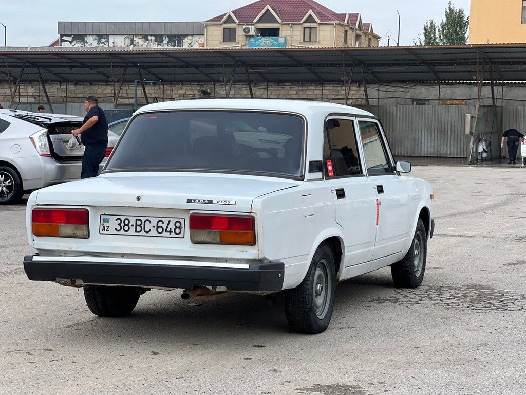 Lada (VAZ) 2107, 1.6 L, 2000 il, 230 000 km 38-BC-648 — Avtomobillər, Xırdalan (5)