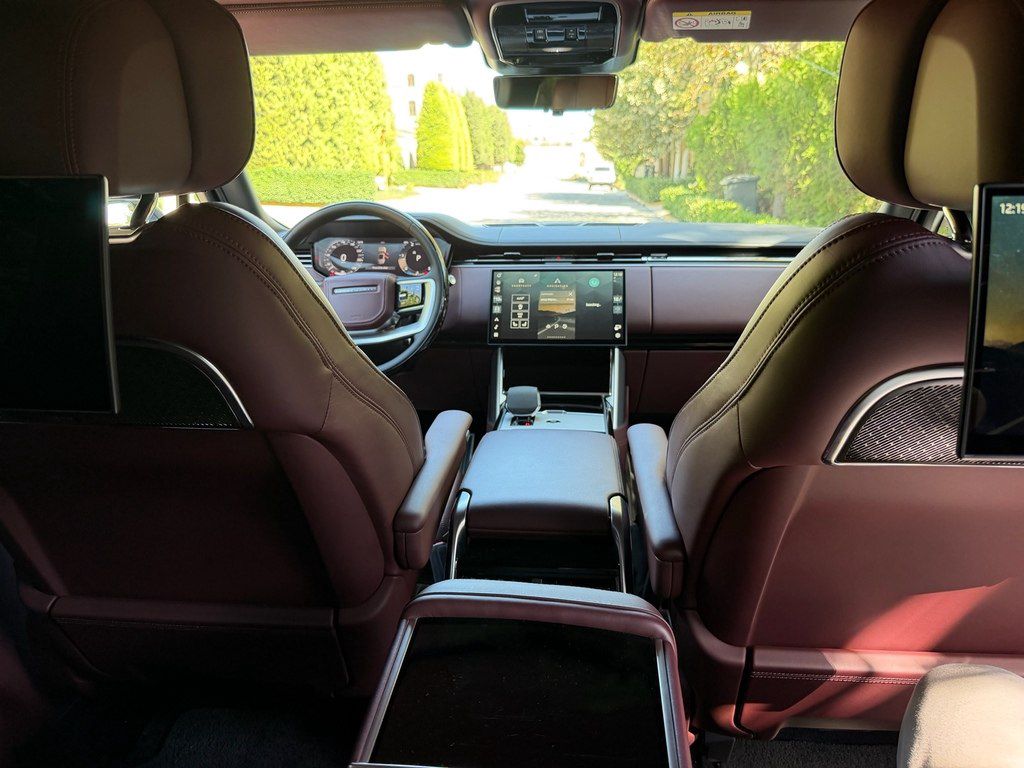 Land Rover Range Rover, 3.0 L, 2024 il, 57 000 km — Avtomobillər, Bakı (12)