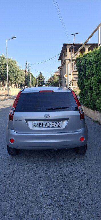 Ford Fiesta, 1.4 L, 2007 il, 247 582 km 99-VD-572 — Avtomobillər, Bakı (2)