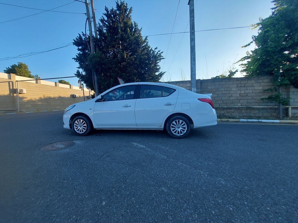 Nissan Sunny sedan Mawin Satilir.Fevralda Gelib Rasdamowqa 77-OY-205 — Avtomobillər, Novxanı (4)