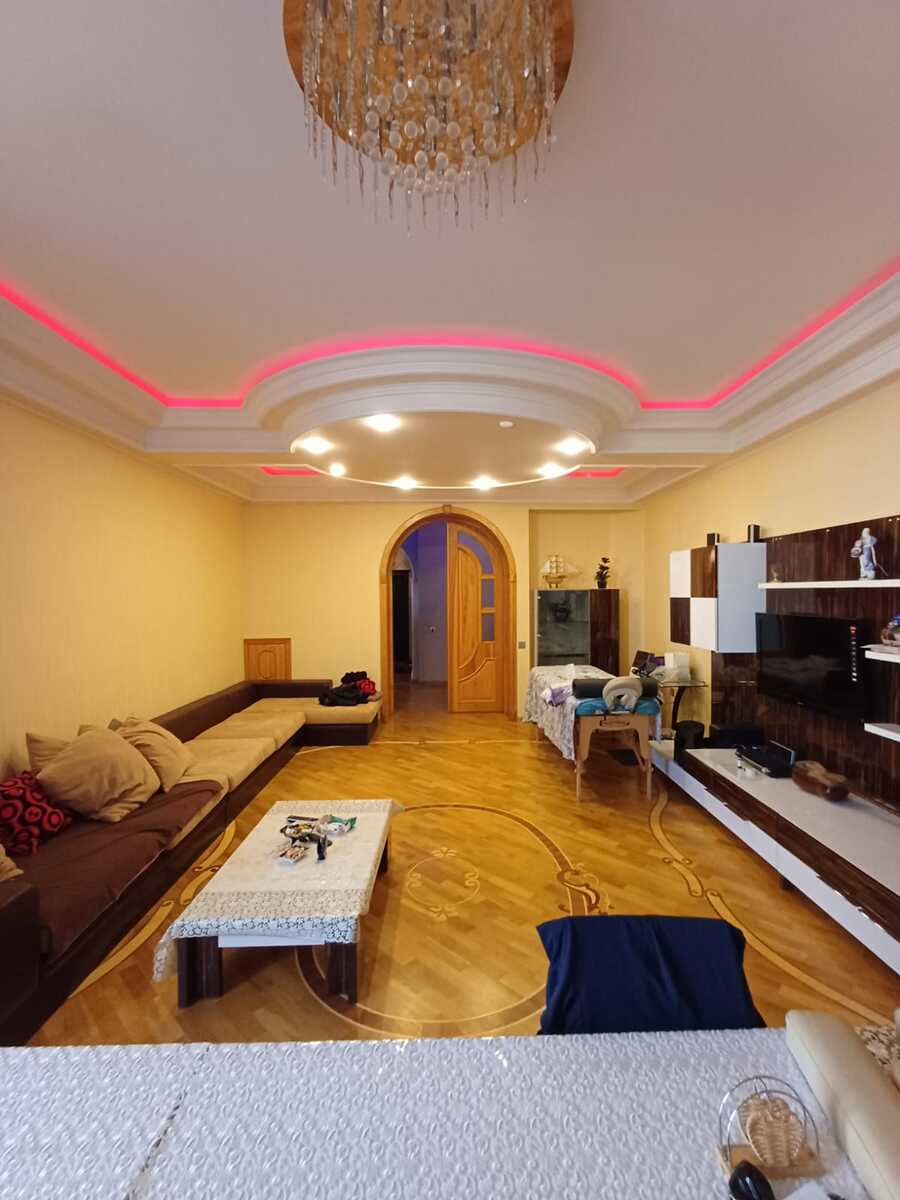 Satılır 4 otaqlı yeni tikili 197 m² — Mənzil, Bakı (12)
