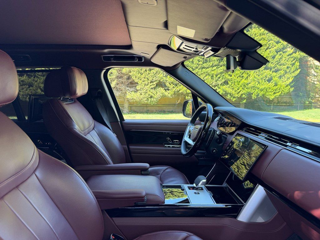 Land Rover Range Rover, 3.0 L, 2024 il, 57 000 km — Avtomobillər, Bakı (10)