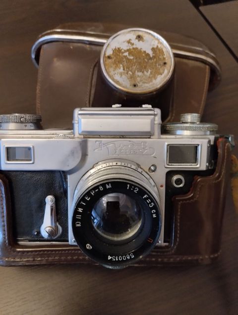 Kiev-4 film fotoaparatı + Jupiter-8M 50mm f/2 obyektiv - 35mm — 150 ₼ · Bakı · Fotoaparat Kiev-4 film fotoaparatı + Jupiter-8M 50mm f/2 obyektiv - 35mm — Bakı