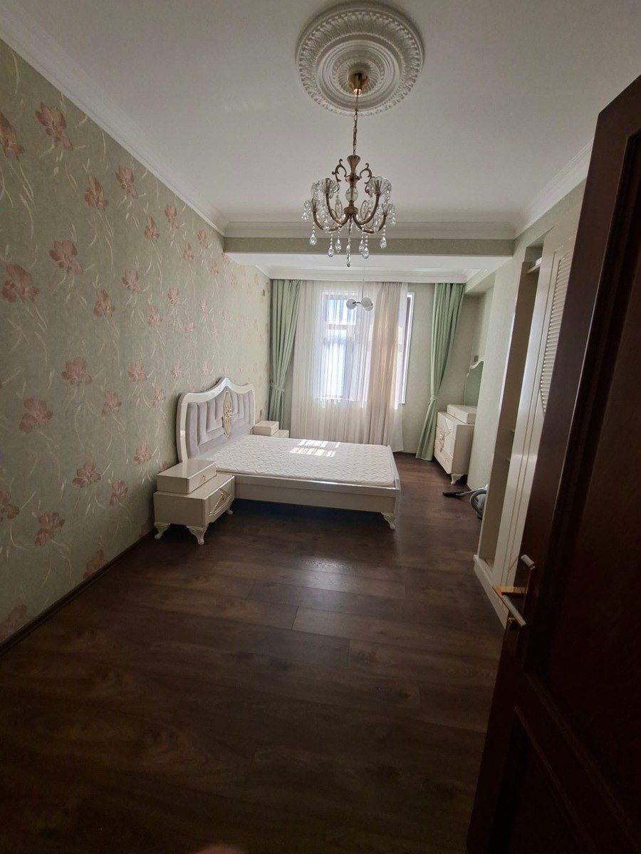 İcarəyə verilir 3 otaqlı yeni tikili 140 m² — Mənzil, Bakı (4)