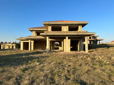 Satılır 8 otaqlı həyət evi/bağ evi 350 m² — Bakı
