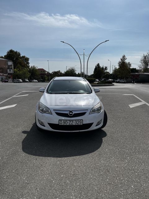 2012 Opel Astra, 1.4 L, 2012, 261,719 km — 12 800 ₼ · Mingəçevir · Avtomobillər 2012 Opel Astra, 1.4 L, 2012, 261,719 km — Mingəçevir