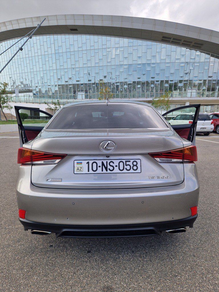 Lexus IS 200t, 2.0 L, 2019 il, 130 000 km 10-NS-058 — Avtomobillər, Bakı (2)