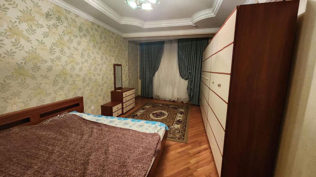 Satılır 4 otaqlı yeni tikili 215 m² — Mənzil, Bakı (4)
