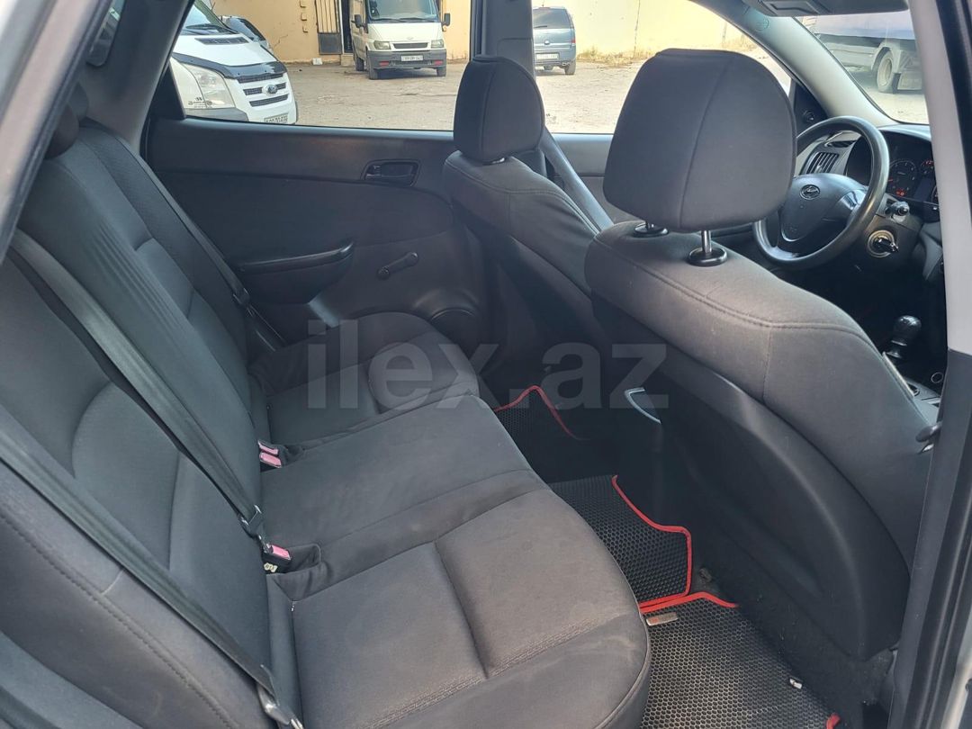 2007 Hyundai i30, 2007, 395,000 km 77-DX-814 — Avtomobillər, Bakı (5)
