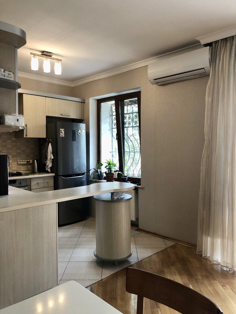 İcarəyə verilir 3 otaqlı köhnə tikili 70 m² — Mənzil, Bakı (2)