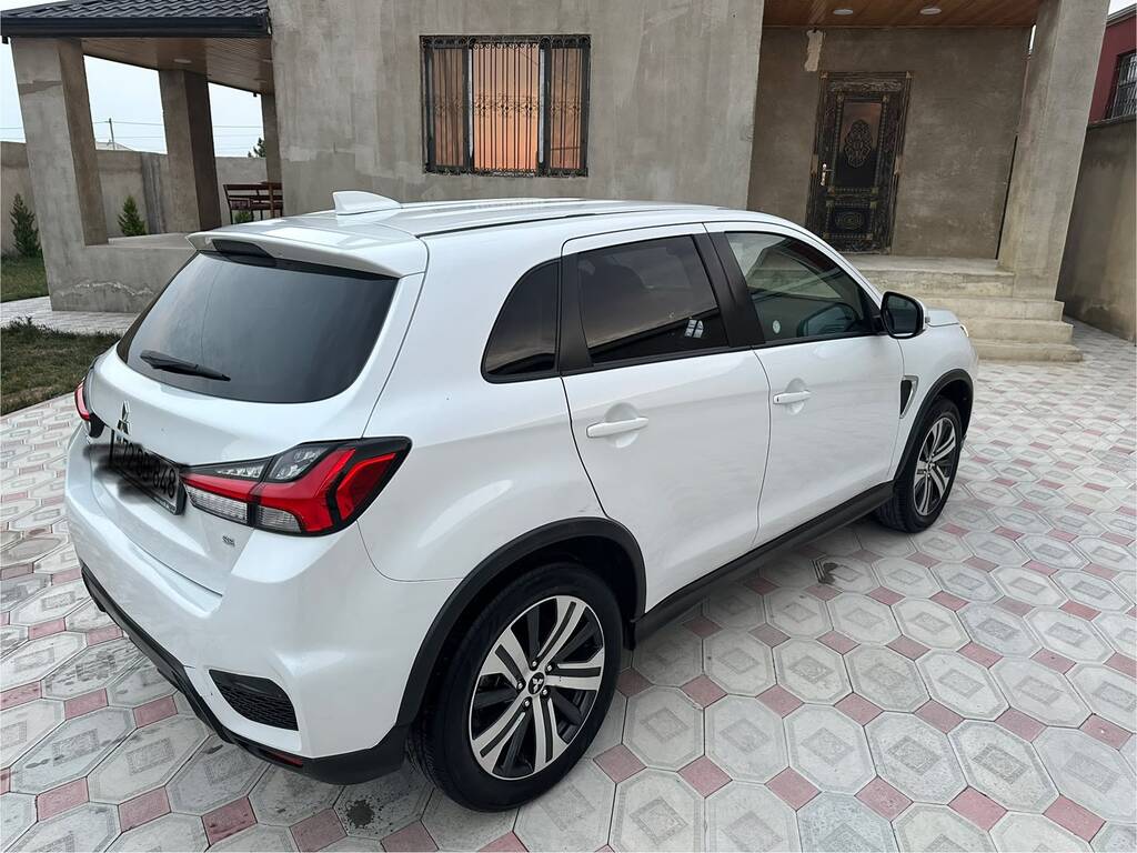 Mitsubishi Outlander, 2.0 L, 2021 il, 80 000 km 72-BB-848 — Avtomobillər, Bakı (9)