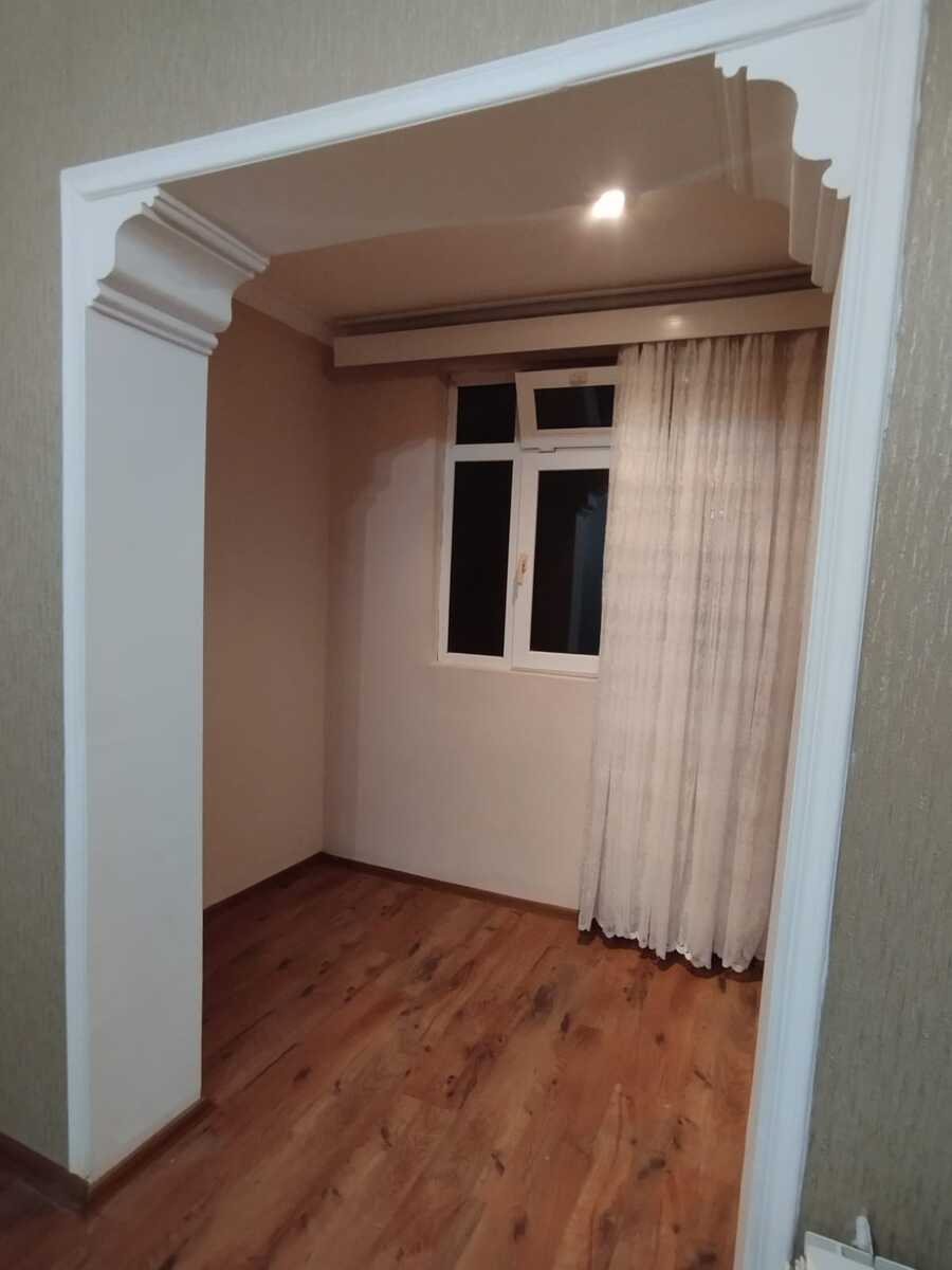 Satılır 2 otaqlı köhnə tikili 65 m² — Mənzil, Bakı (2)