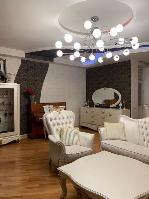 3-otaqlı yeni tikili kirayə verilir, Cəfər Xəndan küç., 158 m² — Bakı