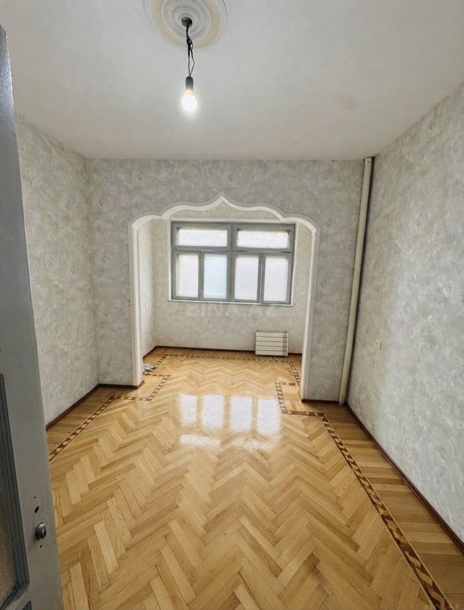 Satılır 3 otaqlı köhnə tikili 80 m² — Mənzil, Bakı (2)