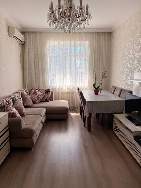 Satılır 3 otaqlı köhnə tikili 65 m² — Bakı