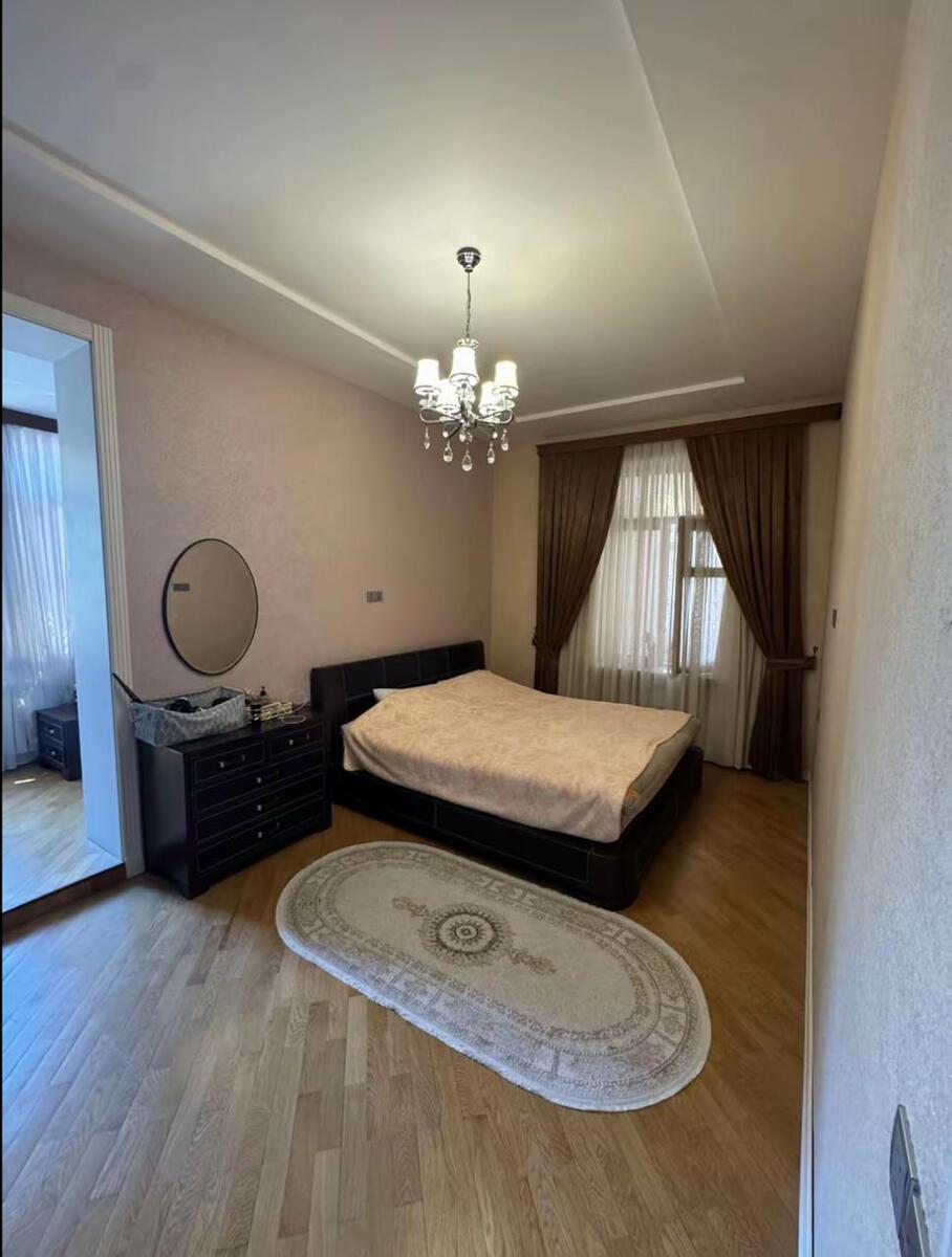 Satılır 2 otaqlı köhnə tikili 75 m² — Mənzil, Bakı (10)