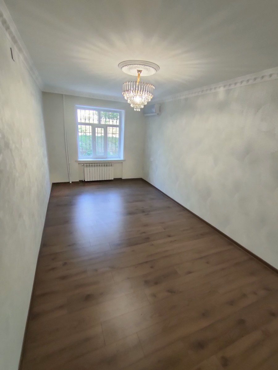 Satılır 2 otaqlı köhnə tikili 60 m² — Mənzil, Bakı (3)