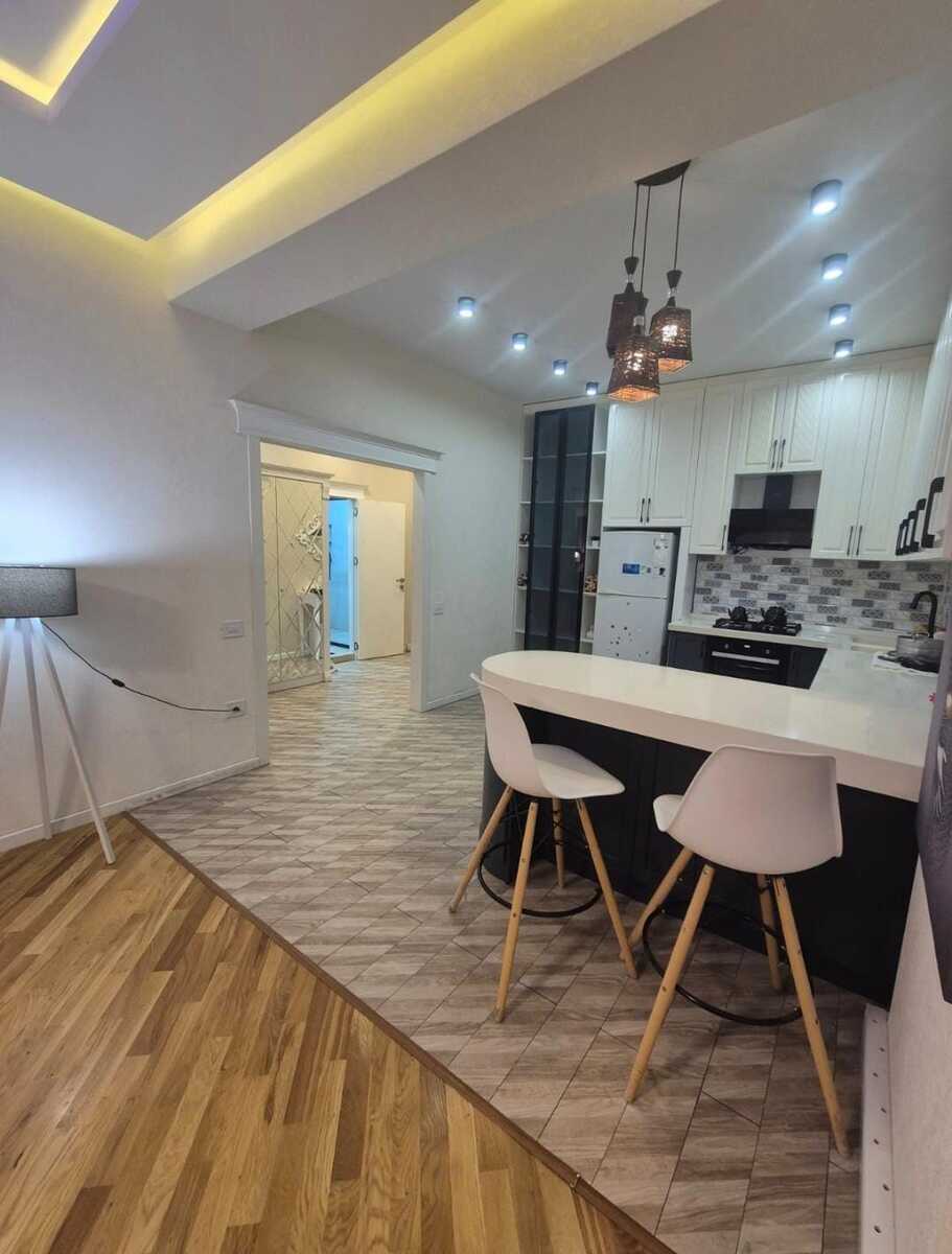 Satılır 2 otaqlı yeni tikili 76 m² — Mənzil, Bakı