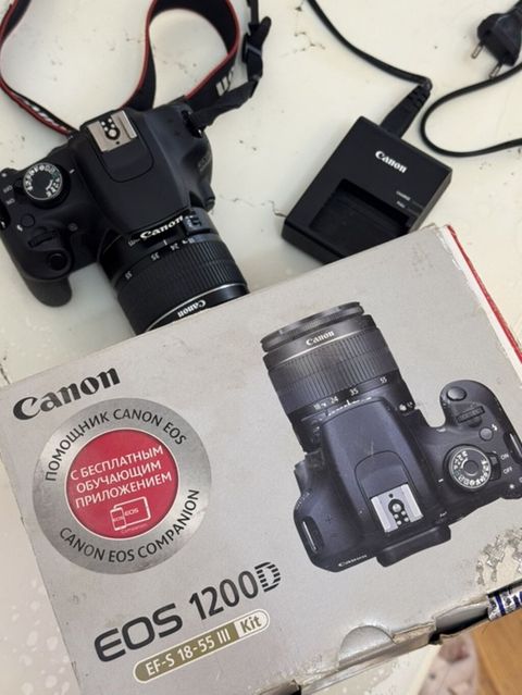 Canon EOS 1200D Dslr fotoaparat Satılır İçinda her şey var — 300 ₼ · Bakı · Fotoaparat Canon EOS 1200D Dslr fotoaparat Satılır İçinda her şey var — Bakı