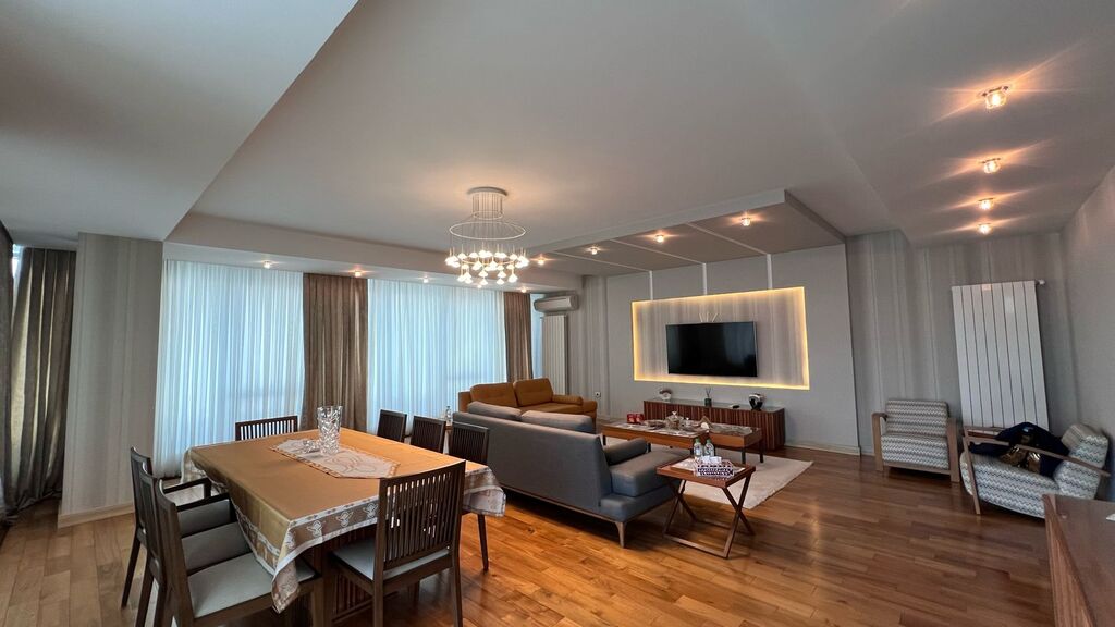 İcarəyə verilir 4 otaqlı yeni tikili 350 m² — Mənzil, Bakı (10)