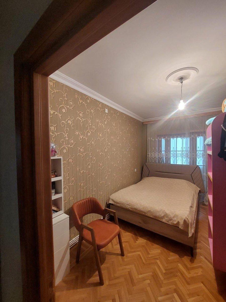 İcarəyə verilir 2 otaqlı köhnə tikili 65 m² — Mənzil, Bakı (3)
