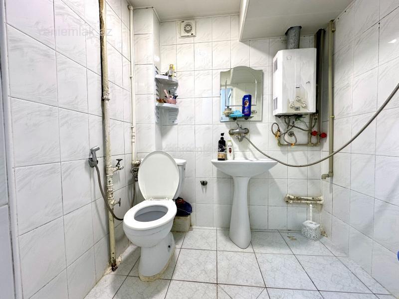 Satılır 2 otaqlı Bina evi menzil (Köhnə tikili), 45 m², Nizami rayonu — Mənzil, Bakı (9)
