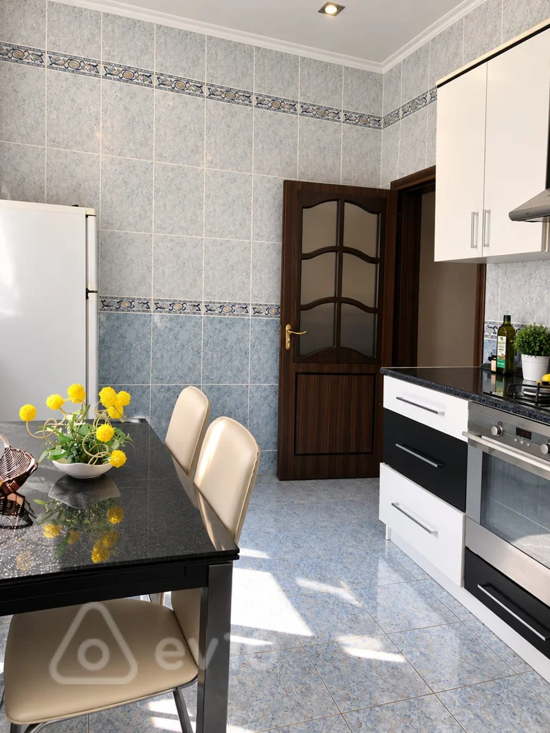 3 otaqlı mənzil, 105 m², M. Naxçıvani küçəsi — Mənzil, Bakı (4)