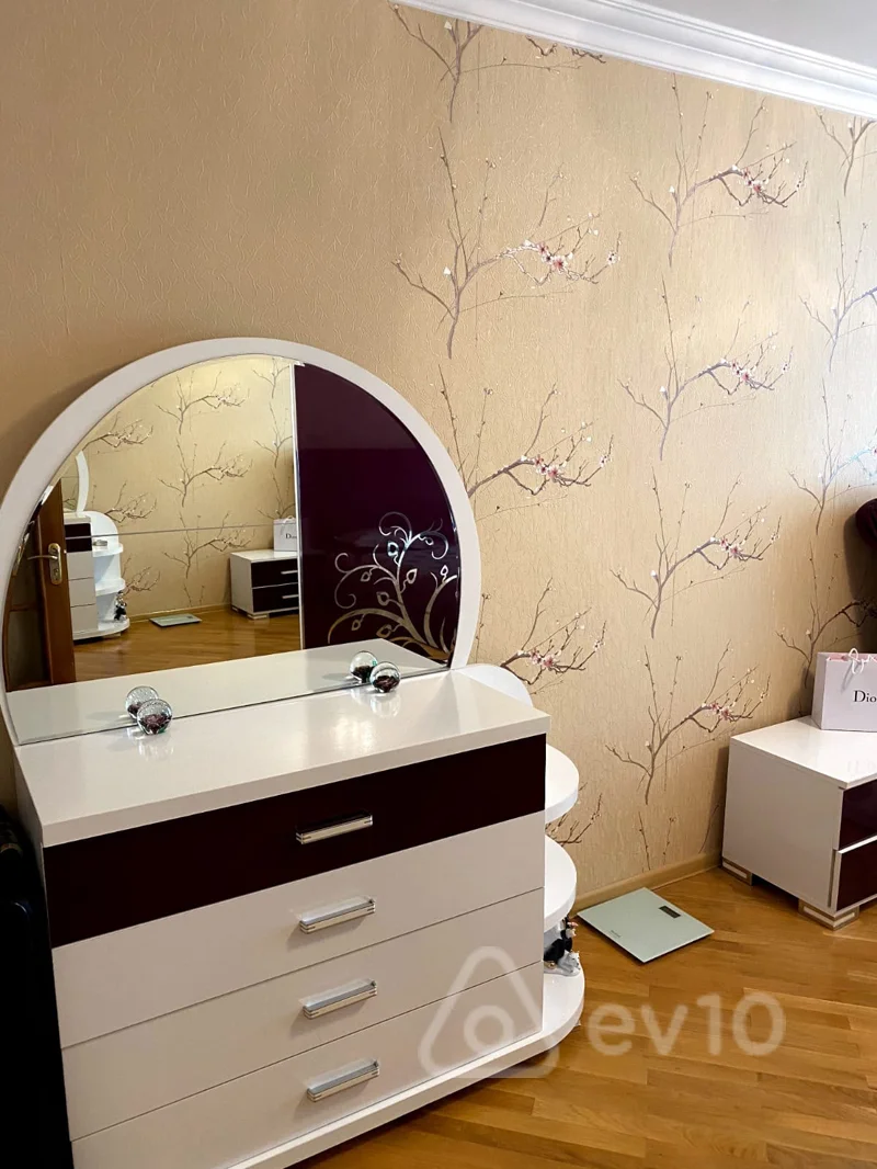 4 otaqlı mənzil, 120 m², Məhsəti Gəncəvi küçəsi — kirayə — Mənzil, Bakı (7)