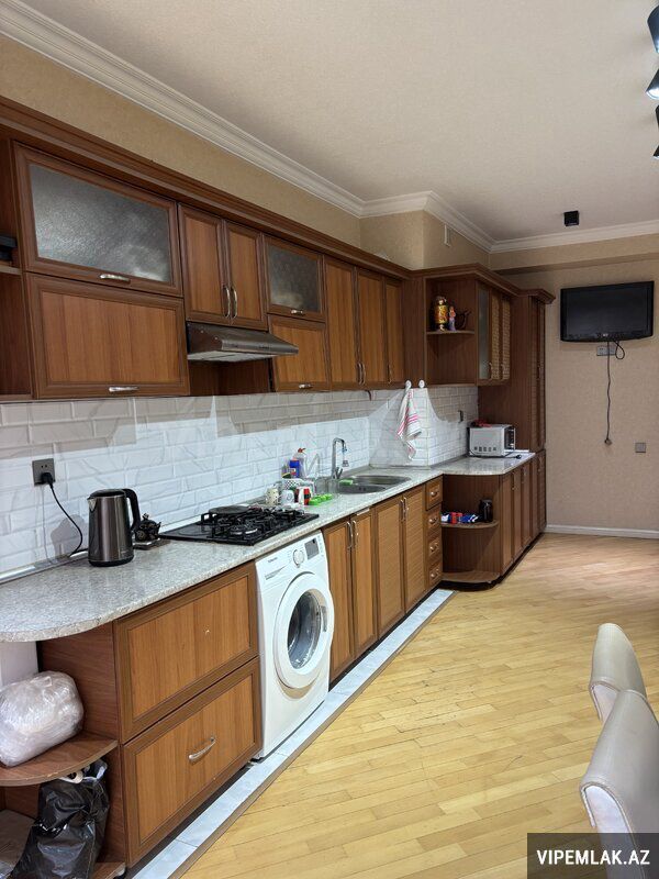Nərimanov rayonunda 3 otaqlı Yeni tikili Kirayə verilir, 130 m² — Mənzil, Bakı (9)
