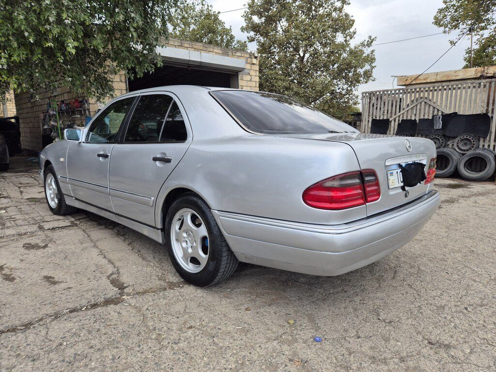 Mercedes E 230, 2.3 L, 1996 il, 450 000 km — Avtomobillər, Ağstafa (4)