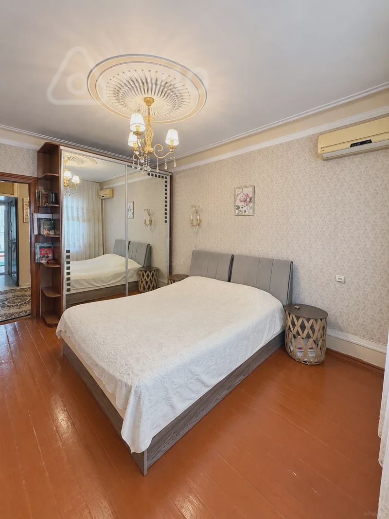 For sale: 3-room apartment (old building), 85 m² — Mənzil, Bakı (4)