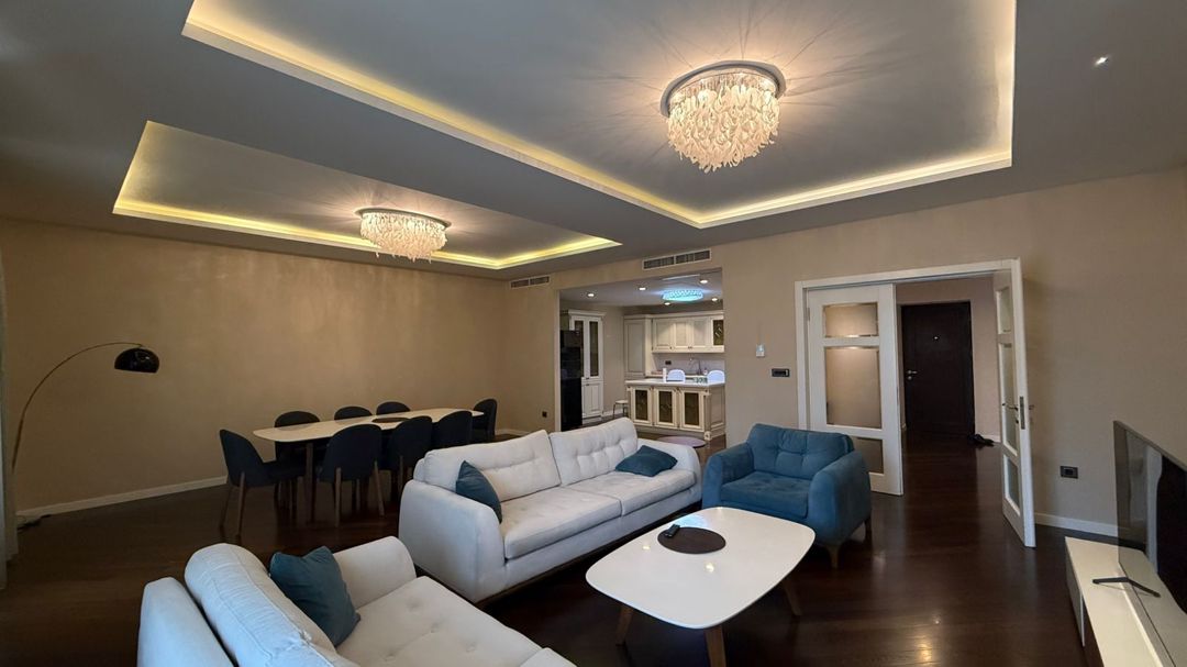 İcarəyə verilir 3 otaqlı yeni tikili 175 m² — Mənzil, Bakı (3)