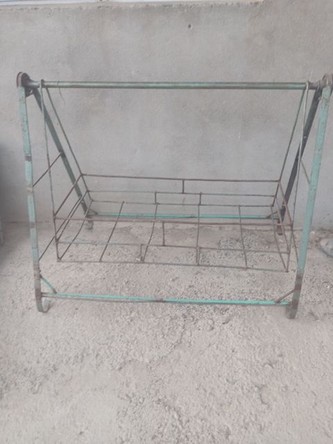 Metal — Saray