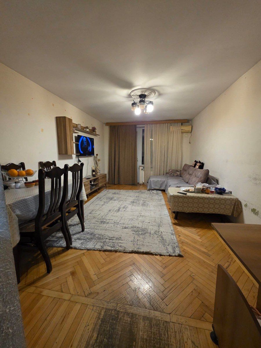 Satılır 3 otaqlı köhnə tikili 75 m² — Mənzil, Bakı