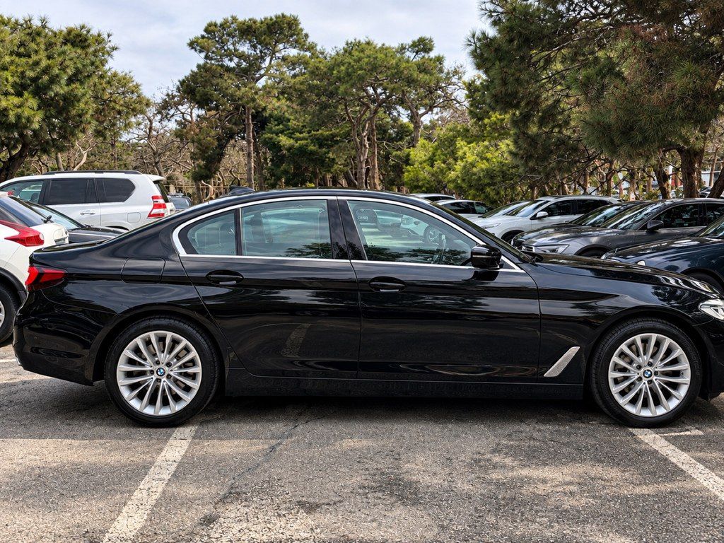 BMW 520, 2.0 L, 2022 il, 32 000 km 17-CX-515 — Avtomobillər, Bakı (9)