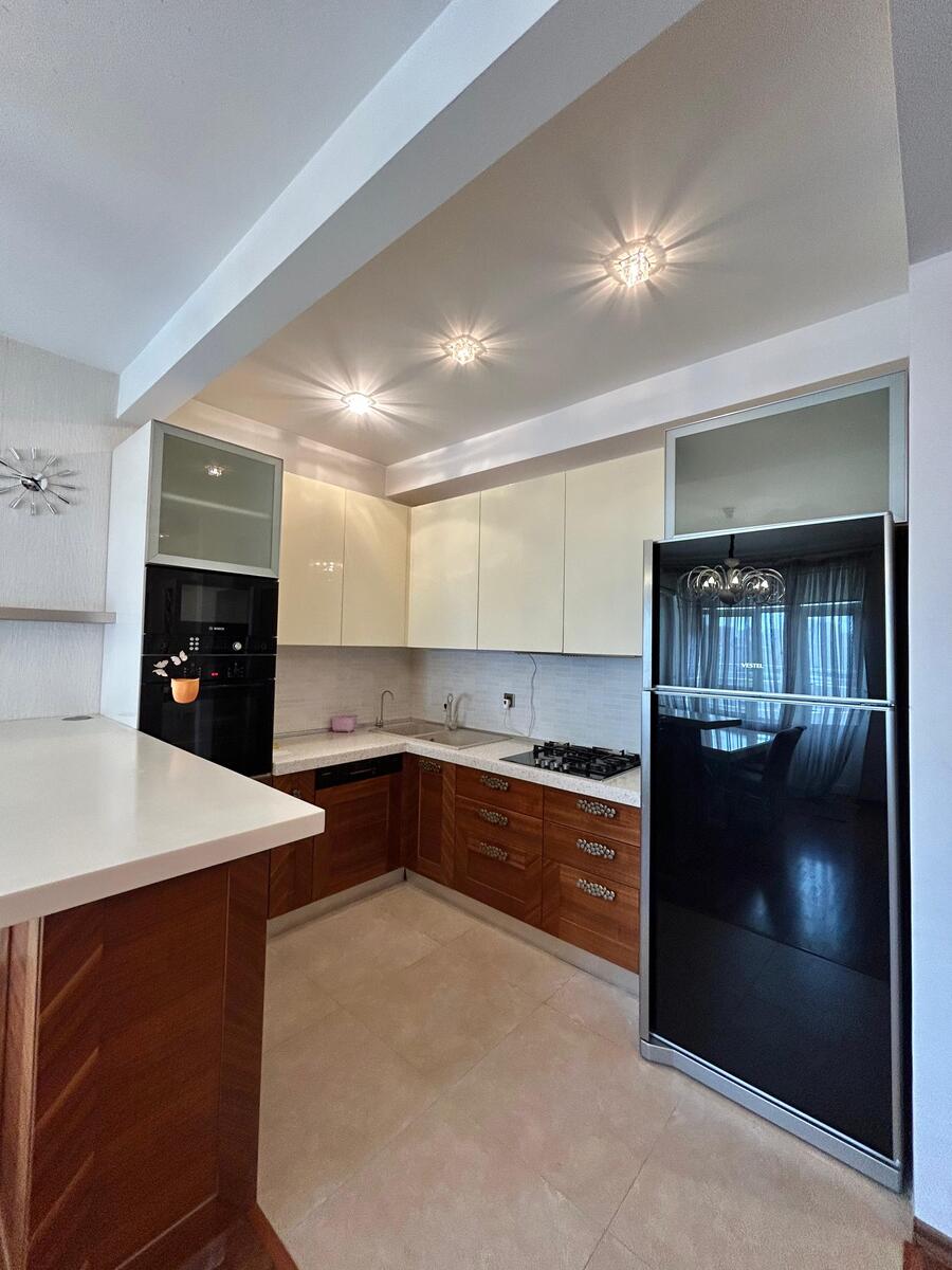İcarəyə verilir 3 otaqlı yeni tikili 100 m² — Mənzil, Bakı (9)