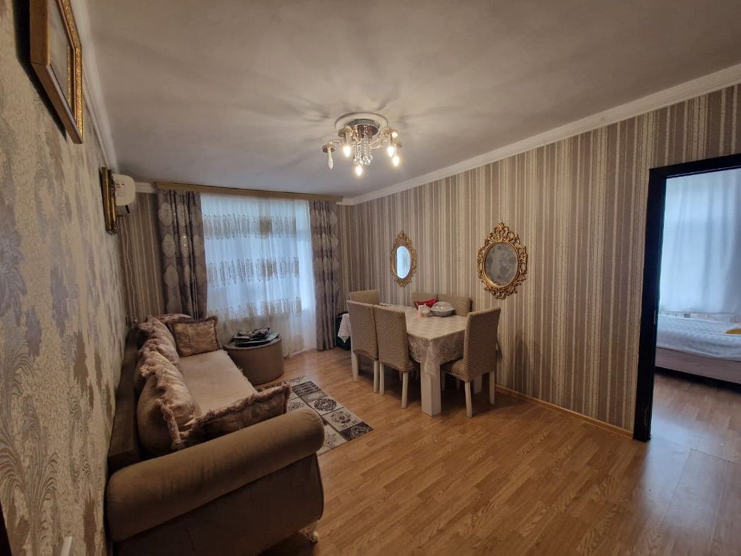 Satılır 2 otaqlı köhnə tikili 50 m² — Mənzil, Bakı (2)